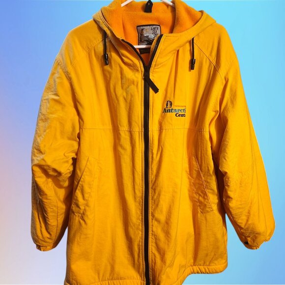 International Antarctic Centre Yellow Hooded Jacket Mens Small By Earth Sea Sky - Picture 1 of 15